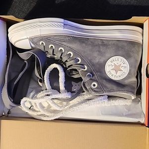 Brand new in box velvet Chuck 70 Dog Inspired unisex high top